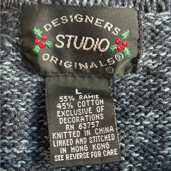 VTG 90s Y2K embroidered Santa motifs ugly Xmas sweater cardigan whimsical L - Picture 11 of 12